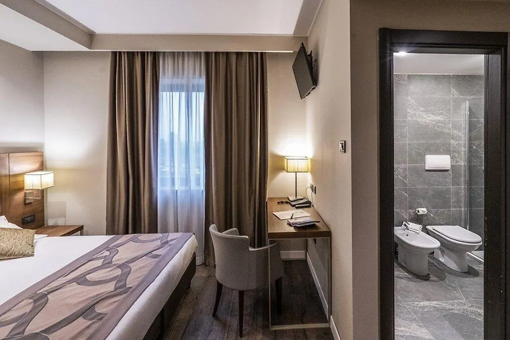 Smart Hotel Holiday Μέστρε