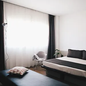 Le Otel