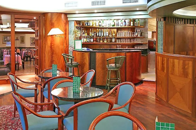 ****  Smart Hotel Holiday Mestre Italy